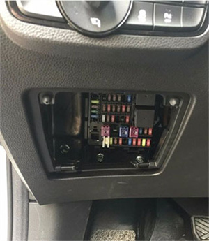 安装fitcam智看隐藏式行车记录仪教程8